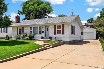 1817 W Clark Street, Saint Charles, MO 63301 - Photo 1