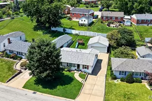 1817 W Clark St, Saint Charles, MO 63301 - Photo 28