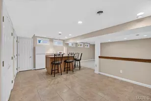 259 Cheval Square Dr, Chesterfield, MO 63005 - Photo 34