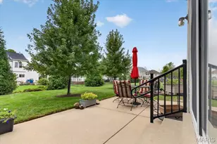 259 Cheval Square Dr, Chesterfield, MO 63005 - Photo 34
