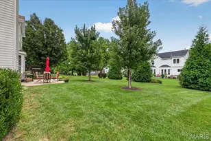 259 Cheval Square Dr, Chesterfield, MO 63005 - Photo 38