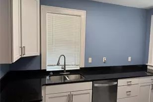 4000 McDonald Ave, Saint Louis, MO 63116 - Photo 10