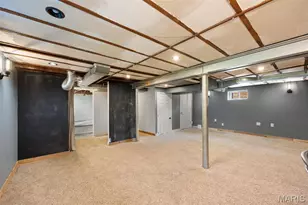423 Heman Dr, Kirkwood, MO 63122 - Photo 24