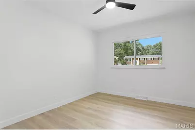 10612 Ashburn Court, Saint Louis, MO 63123 - Photo 20