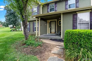 13 Tremaine Ct, Saint Charles, MO 63304 - Photo 4