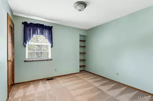 13 Tremaine Ct, Saint Charles, MO 63304 - Photo 26