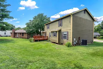 13 Tremaine Court, Saint Charles, MO 63304 - Photo 8