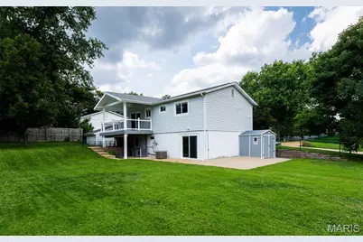 9 Lori Circle, Maryland Heights, MO 63043 - Photo 28
