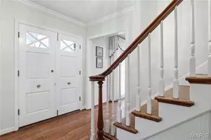 201 Graybridge Rd, Ladue, MO 63124 - Photo 2