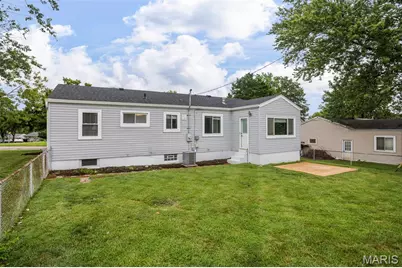 7660 General Sheridan Lane, Affton, MO 63123 - Photo 40