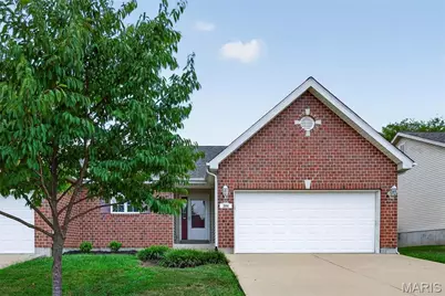 384-386 Shadow Pines Drive, Wentzville, MO 63385 - Photo 4