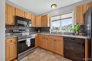 384-386 Shadow Pines Dr, Wentzville, MO 63385 - Photo 14