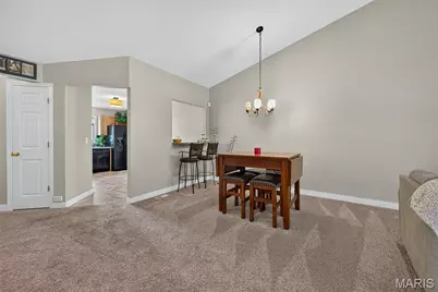 384-386 Shadow Pines Drive, Wentzville, MO 63385 - Photo 12