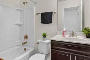 1853 Basston Dr, Maryland Heights, MO 63146 - Photo 30