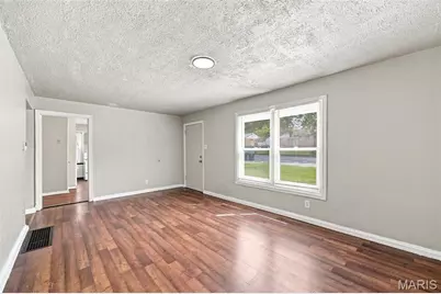 41 Henquin Drive, Saint Louis, MO 63135 - Photo 6