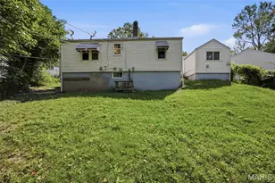 41 Henquin Dr, Saint Louis, MO 63135 - Photo 22