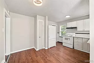 41 Henquin Dr, Saint Louis, MO 63135 - Photo 10