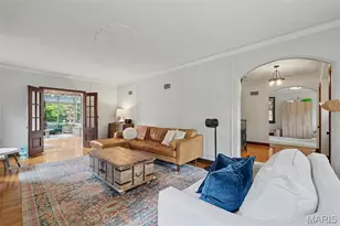 561 Bedford Ave, University City, MO 63130 - Photo 6