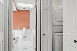 561 Bedford Ave, University City, MO 63130 - Photo 22
