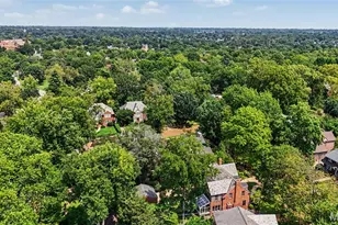 561 Bedford Ave, University City, MO 63130 - Photo 46