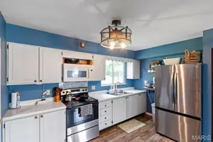 325 Lakeshore Dr, Saint Clair, MO 63077 - Photo 8