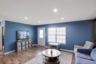 325 Lakeshore Dr, Saint Clair, MO 63077 - Photo 4