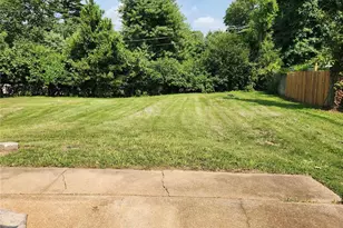 702 Vendome, Manchester, MO 63011 - Photo 16