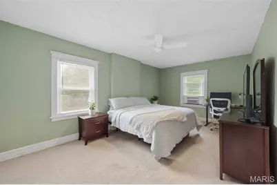 8510 S Laclede Station, Saint Louis, MO 63123 - Photo 16