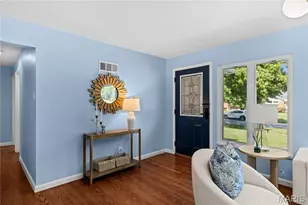 1133 Olivaire Ln, Olivette, MO 63132 - Photo 4