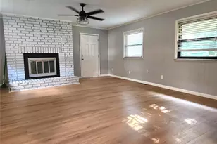 809 Bordeaux, Saint Louis, MO 63011 - Photo 2
