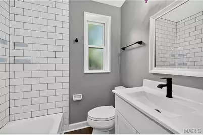 725 Berick Drive, University City, MO 63132 - Photo 10