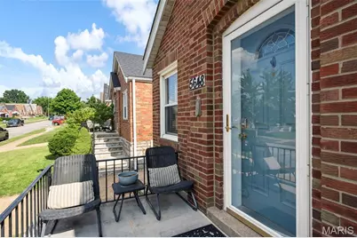 5648 Tholozan Avenue, Saint Louis, MO 63109 - Photo 4