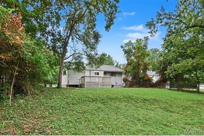 241 Glen Garry Road, Saint Louis, MO 63137 - Photo 20