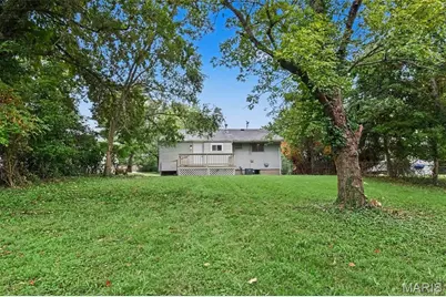 241 Glen Garry Road, Saint Louis, MO 63137 - Photo 22