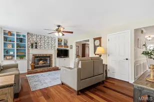 902 Oakmoor Dr, Fenton, MO 63026 - Photo 12