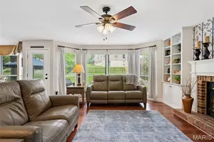 902 Oakmoor Dr, Fenton, MO 63026 - Photo 14