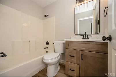 2666 Liberty Gardens Drive, Florissant, MO 63031 - Photo 18