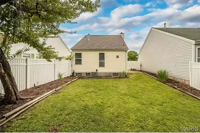 2666 Liberty Gardens Drive, Florissant, MO 63031 - Photo 40