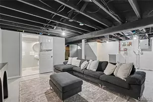 6933 Melrose Ave, University City, MO 63130 - Photo 22