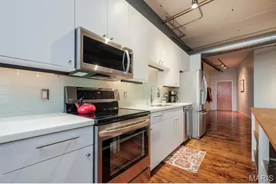2020 Washington Avenue #405, Saint Louis, MO 63103 - Photo 4