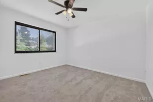 7915 Camelot Ln, Saint Louis, MO 63123 - Photo 18
