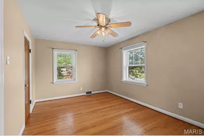 8105 Delmar Boulevard, University City, MO 63130 - Photo 26