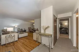 2105 Barcelona Dr, Florissant, MO 63033 - Photo 28