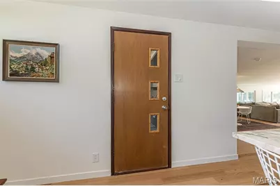 728 Hutchins Drive, Saint Louis, MO 63126 - Photo 10