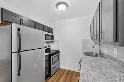 10401 Briarbend Drive #9, Saint Louis, MO 63146 - Photo 14