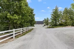 205 Howell Rd, Defiance, MO 63341 - Photo 84
