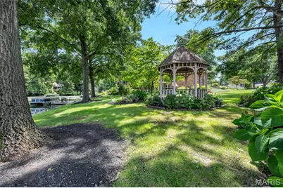 33 Ponce Court, Lake Saint Louis, MO 63367 - Photo 8
