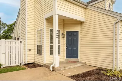 2666 Liberty Gardens Drive, Florissant, MO 63031 - Photo 2