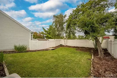 2666 Liberty Gardens Drive, Florissant, MO 63031 - Photo 36