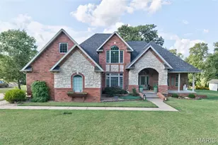 2528 Copperwood Dr, Lebanon, MO 65536 - Photo 2